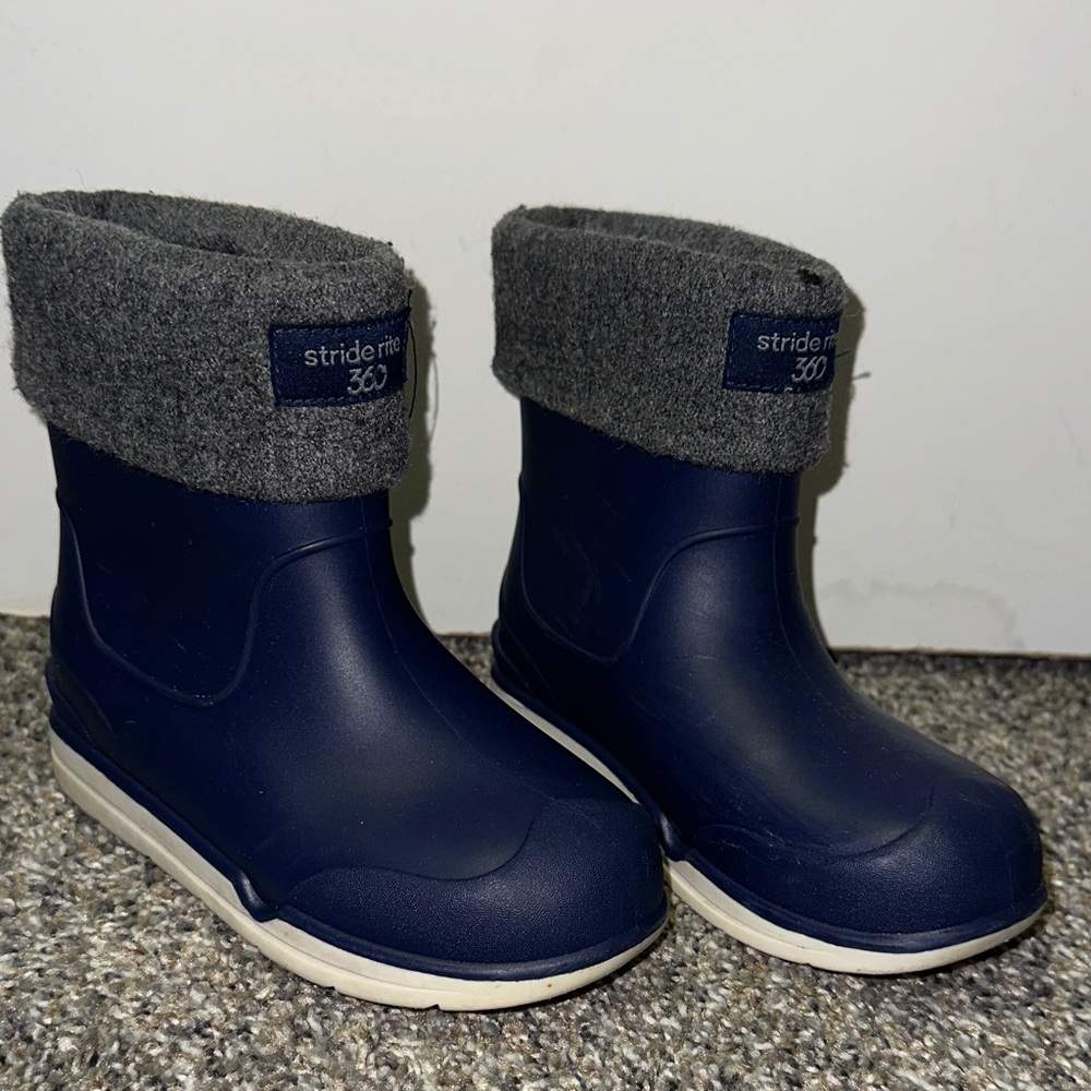 Stride Rite size 10 Kids Boots